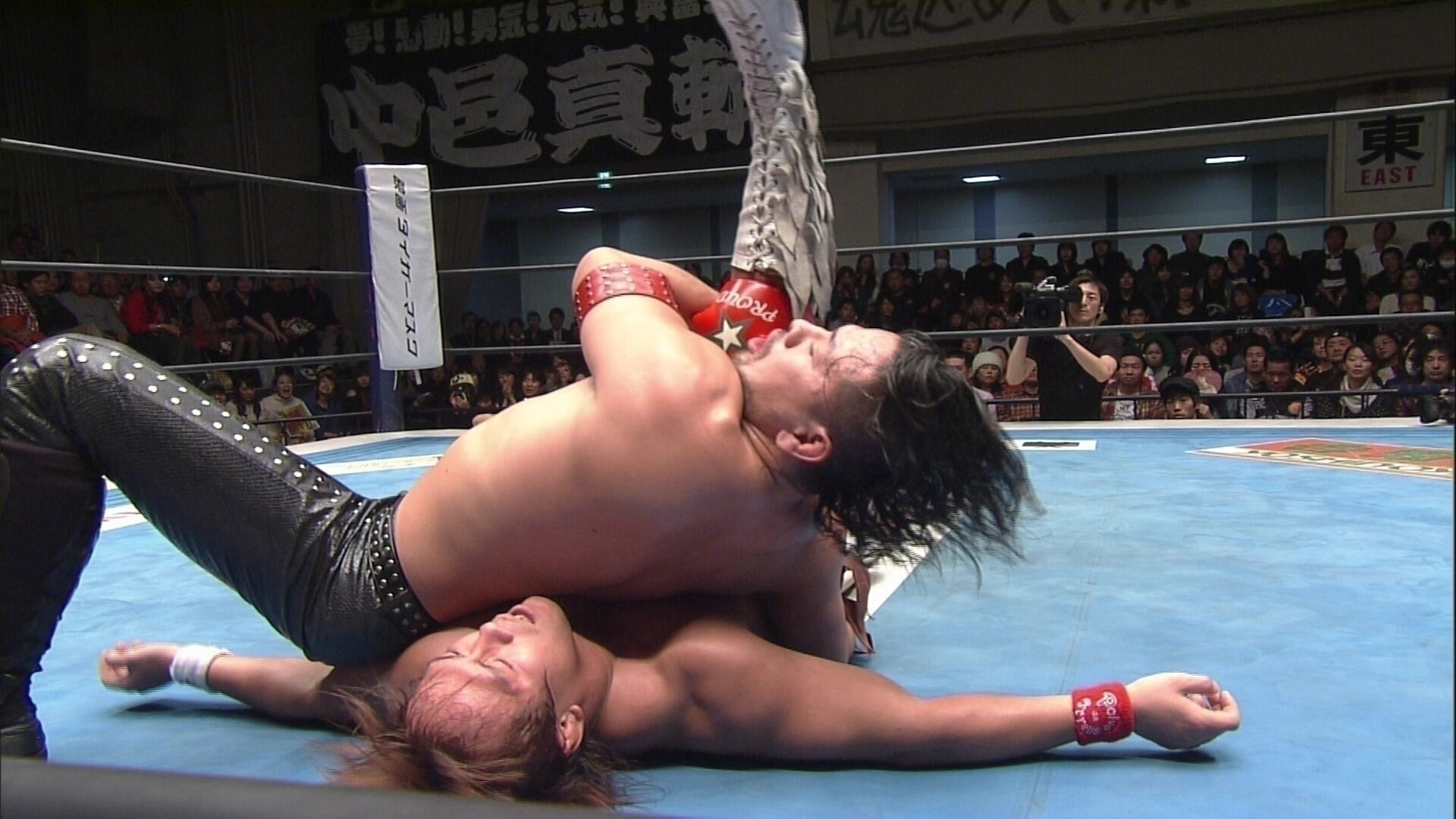 NJPW WORLD